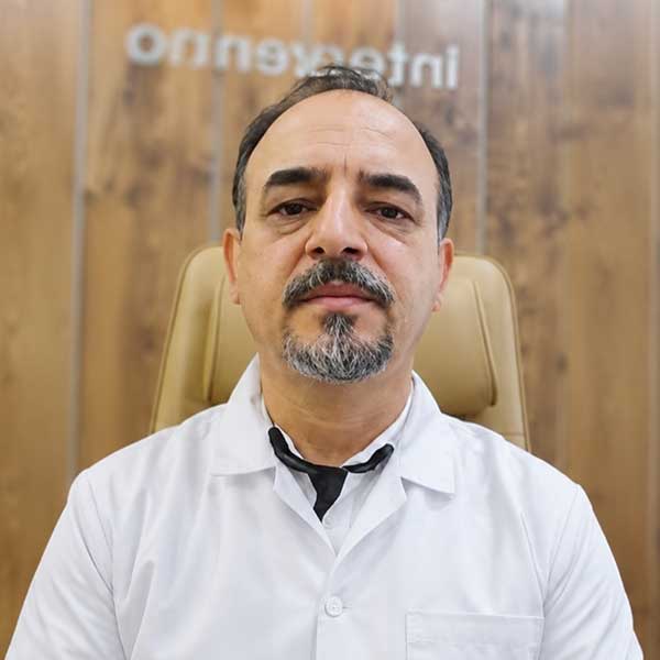 حسین دوست کامی متخصص قلب و عروق در اردبیل
